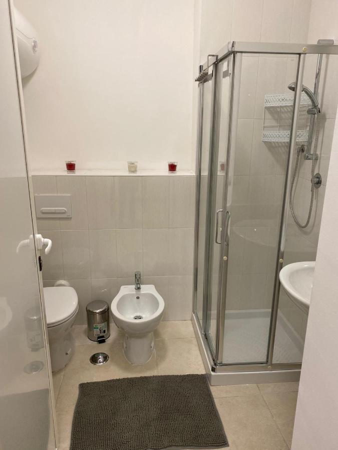 Apartaments Del Sole บารี ภายนอก รูปภาพ